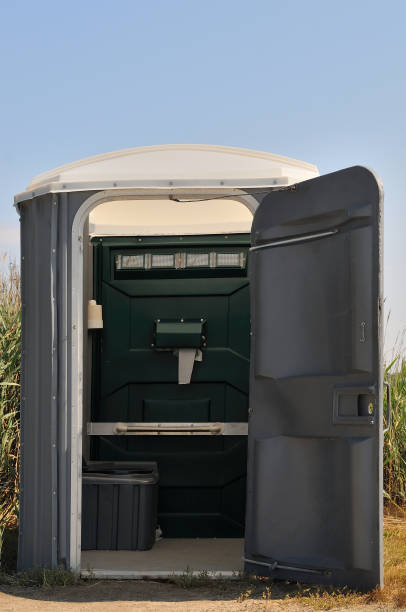 Best Porta potty delivery and setup  in Mason, MI